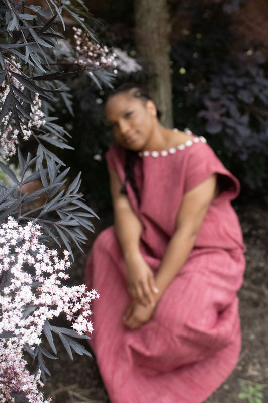 Meet the Queens: The Meaning Behind "Respect" & "Queen’s Rhythm"