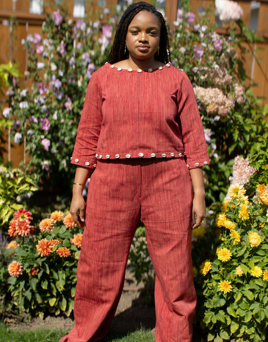 Queen's Rhythm Red